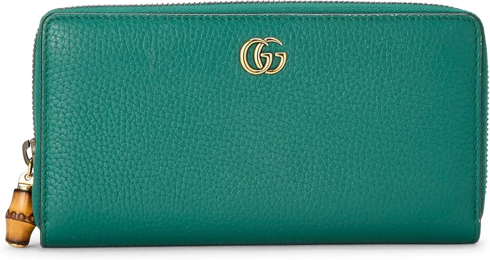 Authentic Gucci pre-loved green leather GG continental wallet in timeless luxury style